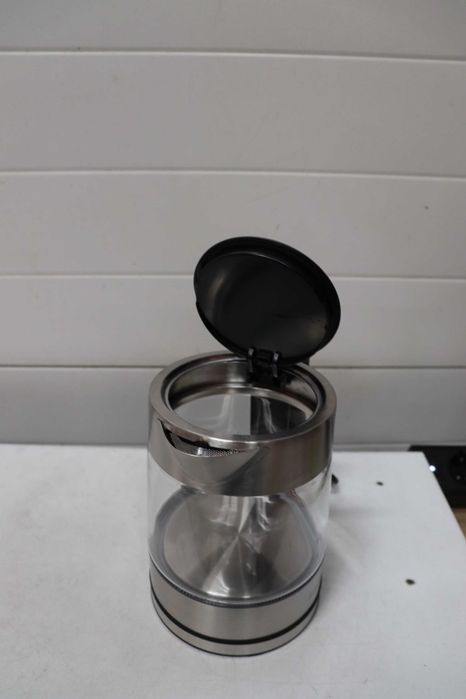 Severin WK 3468 Кана за вода със стъкло, 2200W, 1L, прозрачна/черна