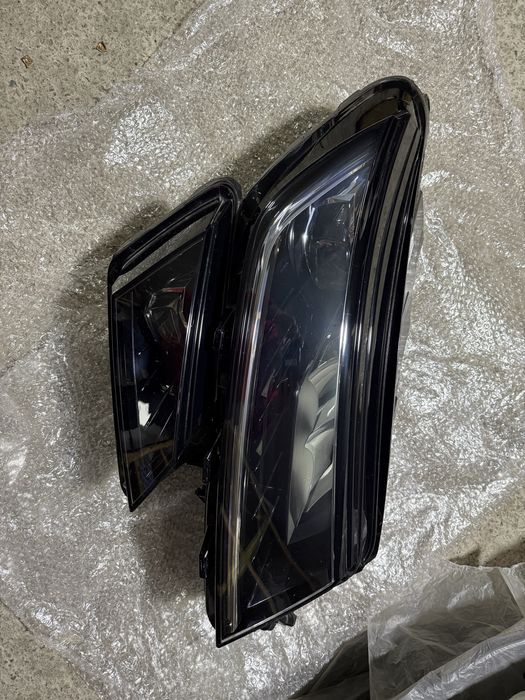 Фара правая Skoda Kodiaq