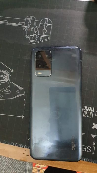 OPPO A54 телефон