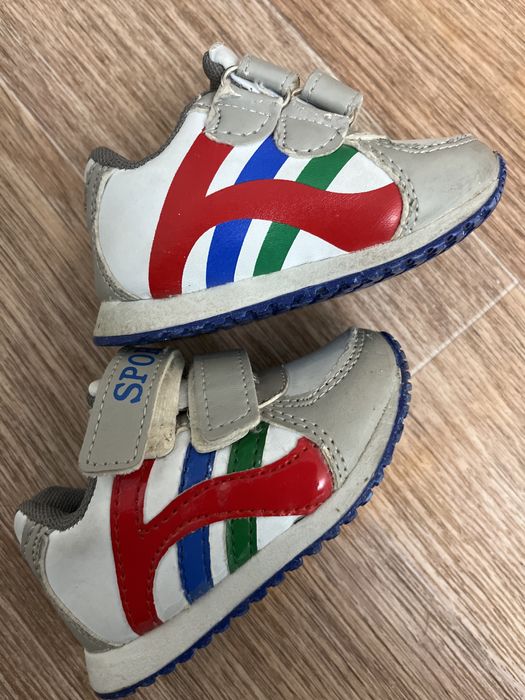 Десткие кроссовки 21 размера