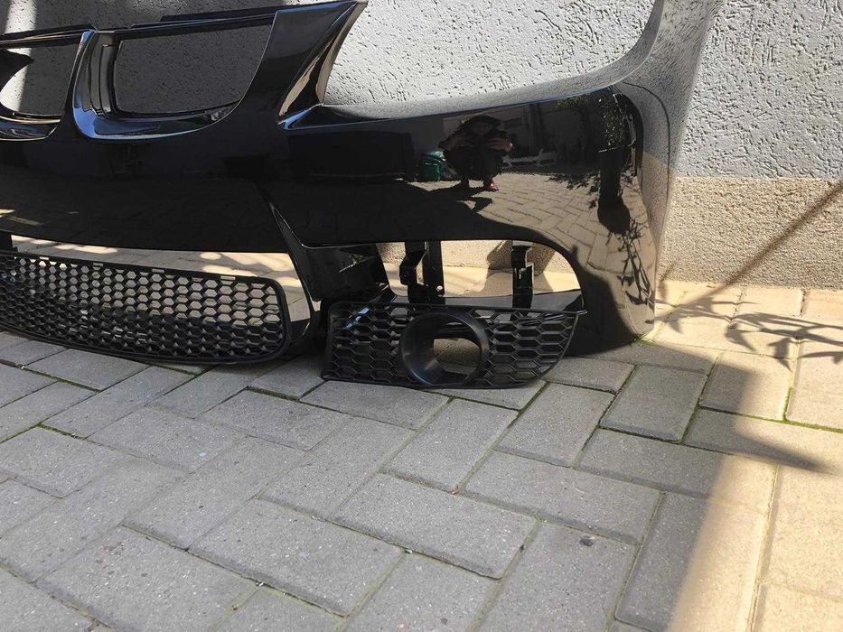 Bara Fata BMW E90 An 2005-2008 Aspect M Vopsit Negru