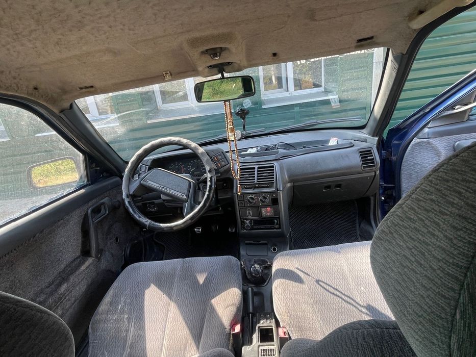 Ваз 2110 г. в. 2003  Синнего цвета, литые диски