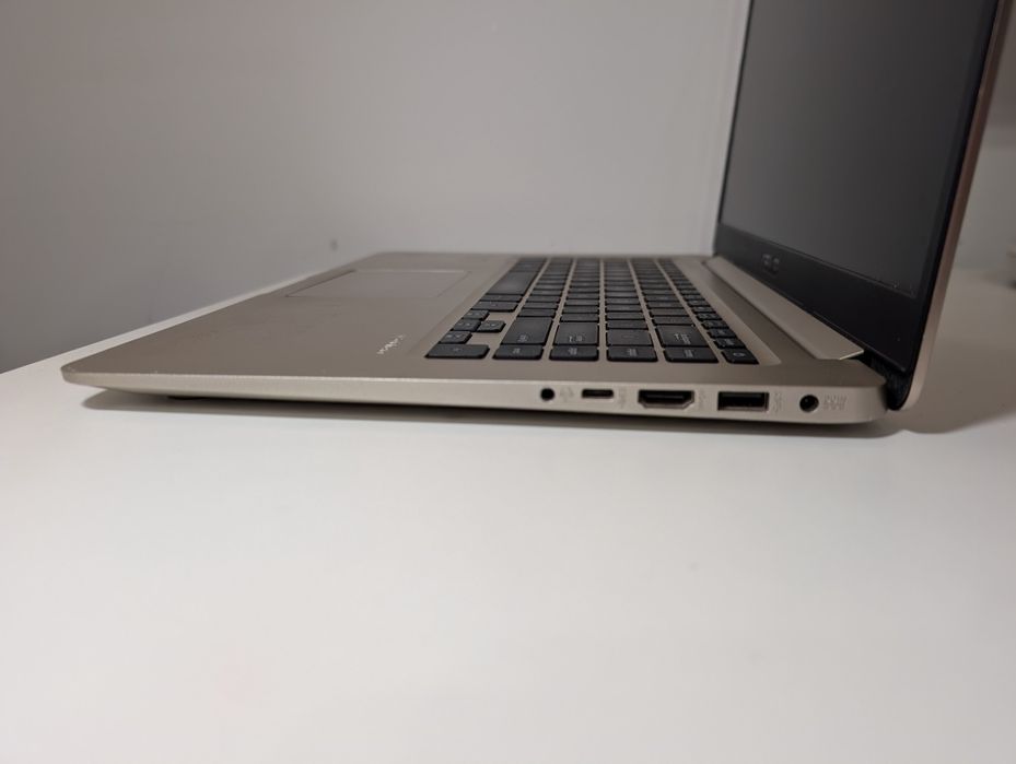 Laptop ASUS VivoBook S15 | i5 | 8GB RAM | SSD+HDD | Full HD | Slim & M