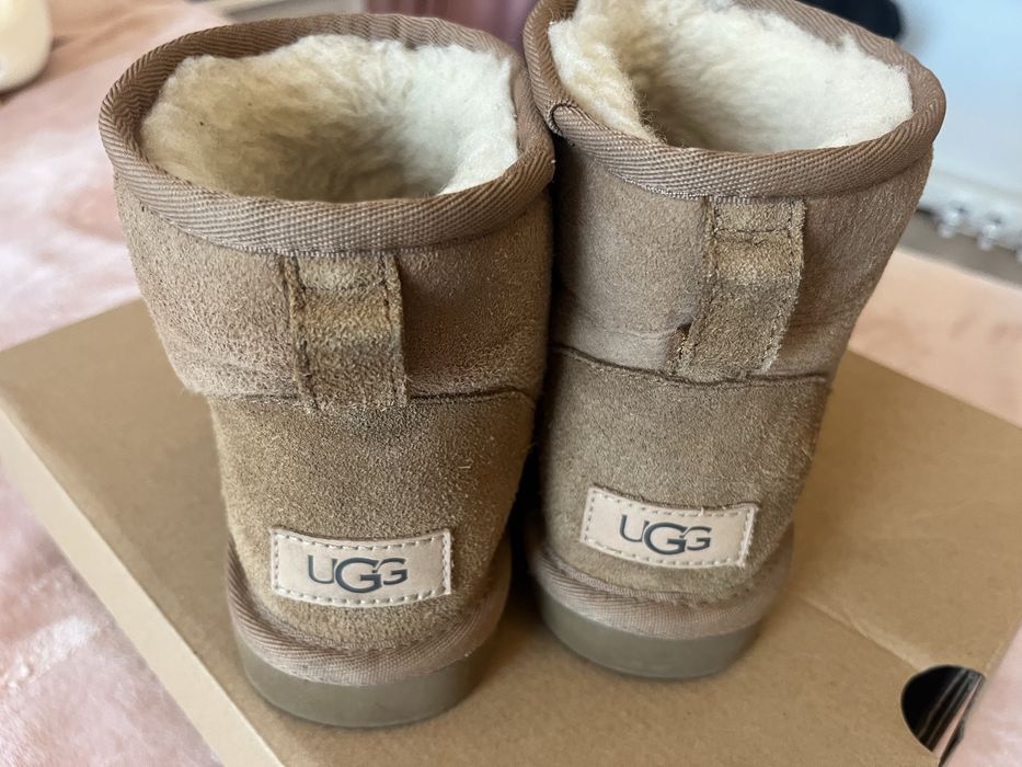 Ugg marime 36 in stare foarte buna