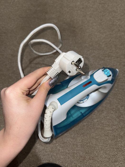 Продам паровой утюг PANASONIC