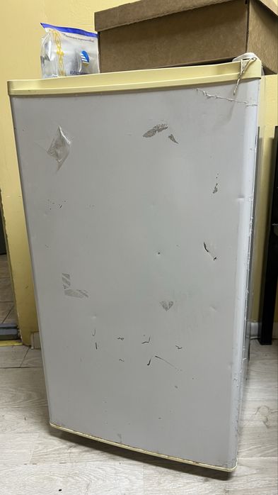 Холодильник 35.000 тг срочнр
