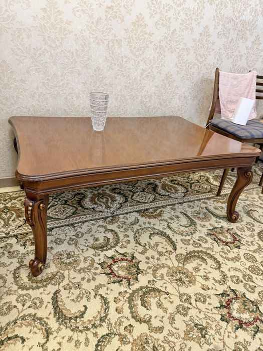 Журиальный стол, столик