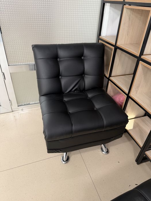 продаётся диван + 2 кресла: