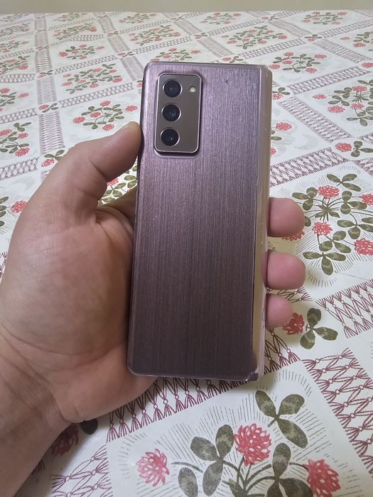 Samsung galaxy z fold 2