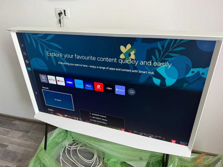 Samsung The Serif QE50LS01BGU – 50" QLED 4K Smart TV – Design Premium