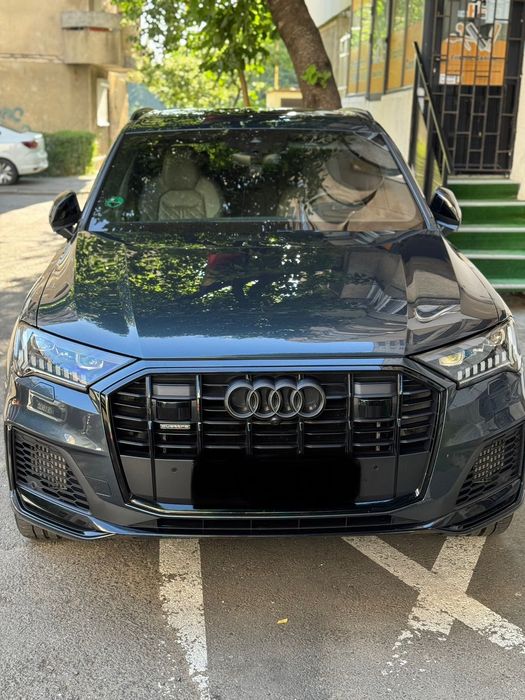 Audi Q7 Audi Q7 60 TFSI-e S Line