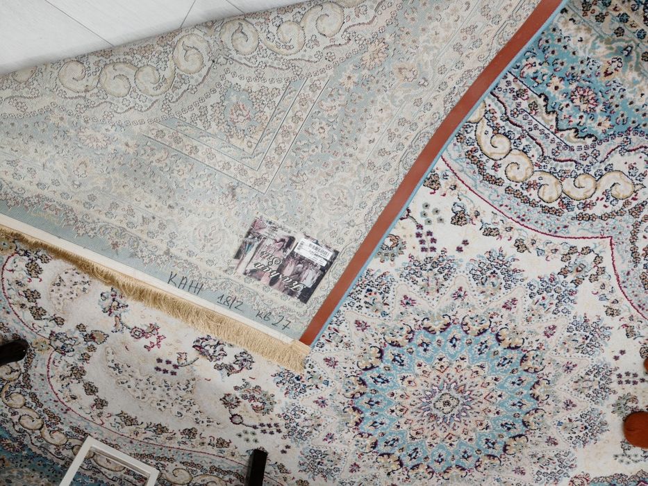 Продам шёлковый ковёр