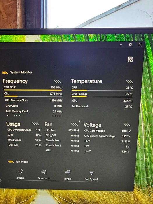 Sistem gaming I7 10700, 32gb, ssd 500gb, RX6900Xt 16gb , wi-fi, etc!