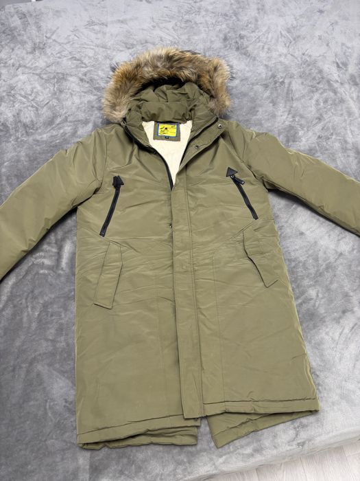 Мужская куртка почти новая