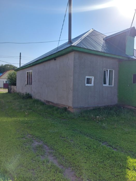 Продам шпальный дом.