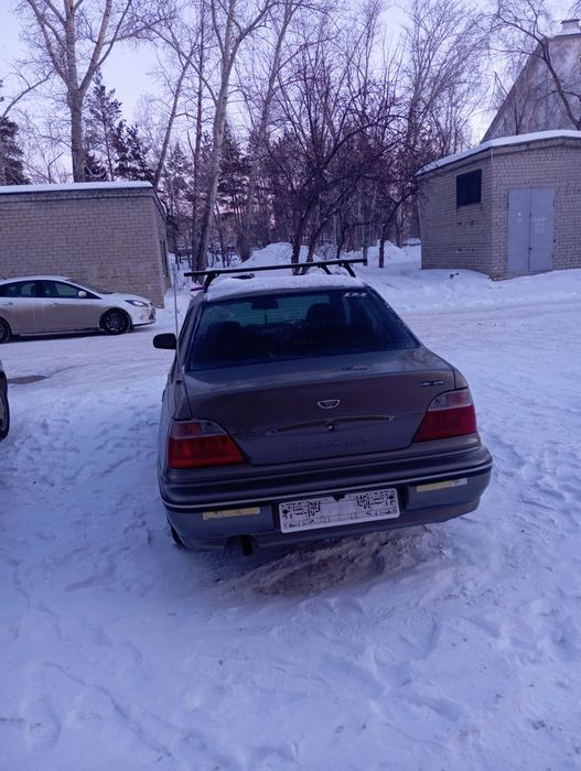 Продам машину Нексию