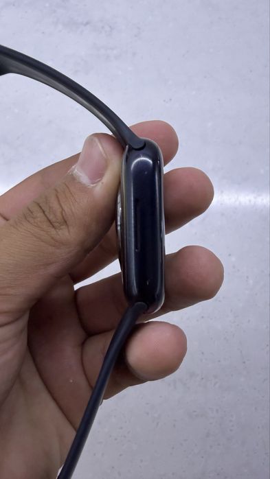 Iwatch 7 45m yaxshi xolatta