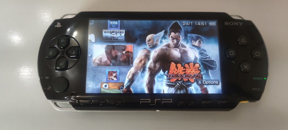 PSP-1004+64 gb+Зарядно+200 Игри