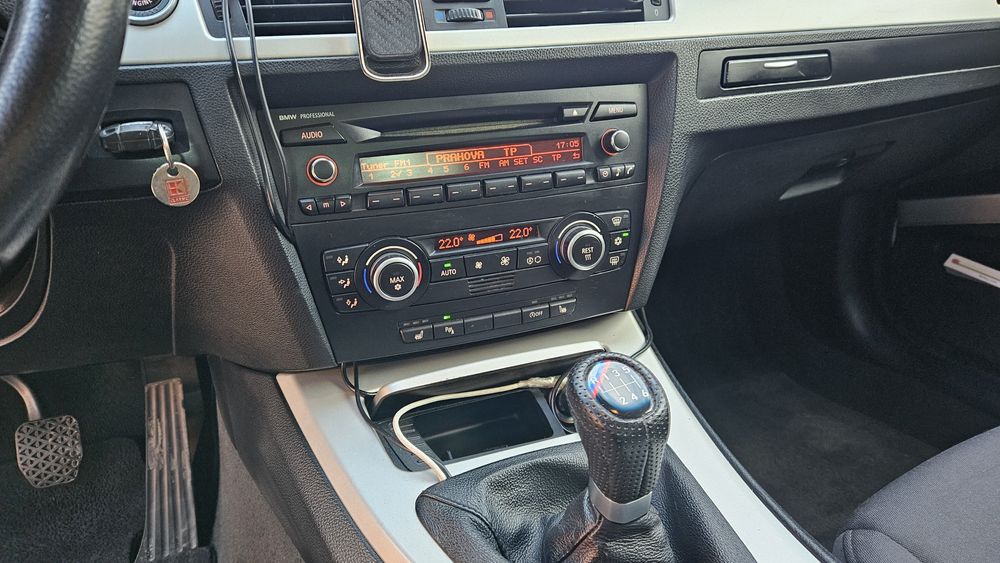 Bmw e91 s drive.2010 143 hp