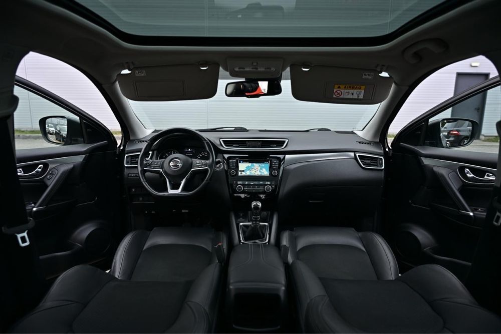 Nissan Qashqai Tekna 1.5dci 110cp 2018 Led/Panoramica/Distronic/Lane