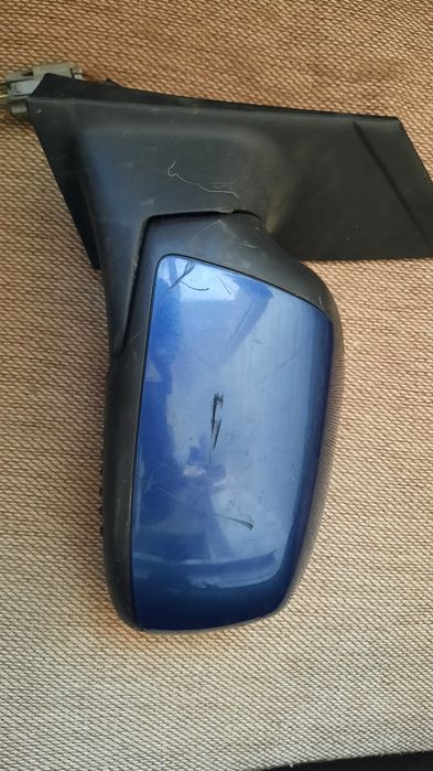 Продам зеркало на форд