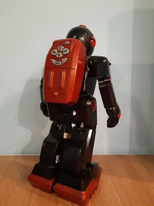 Robot teleghidat Silverlit Black Editio