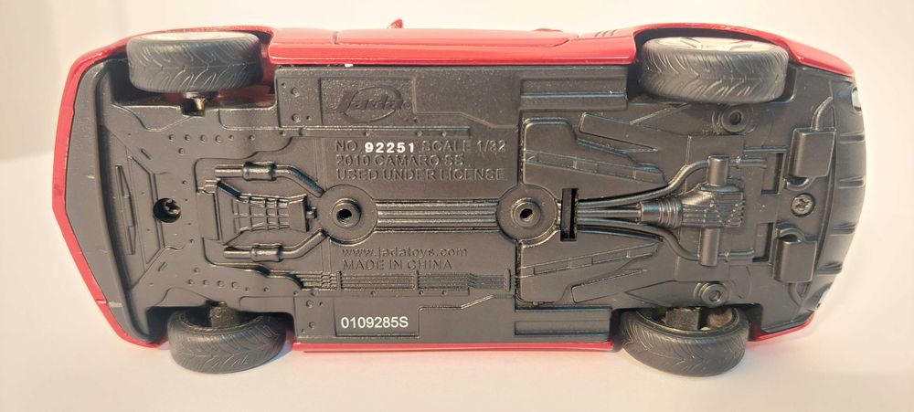 Macheta CHEVROLET CAMARO SS - JADA - Scala 1/32 - absolut noua !