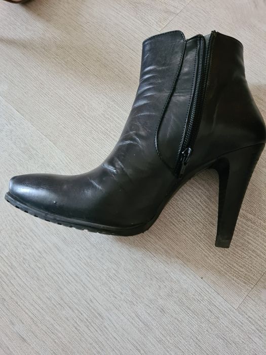 Туфли и ботинки, Италия