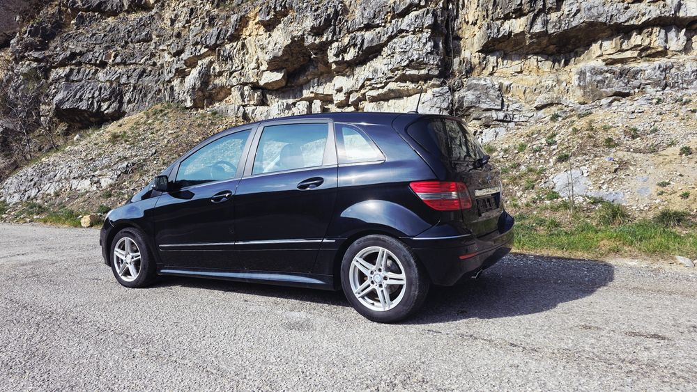 MERCEDES-BENZ B-Class 2011 — imagine 4