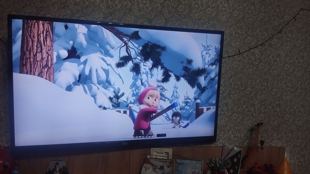 Продаётся телевизор LG