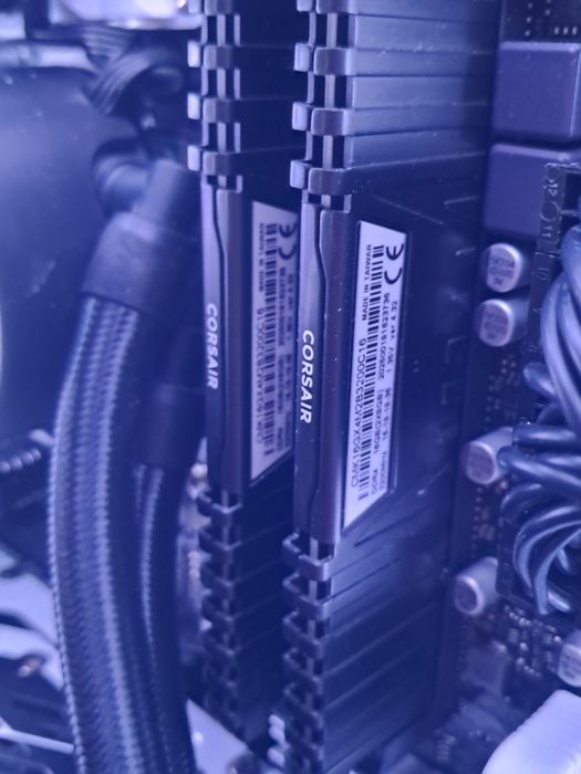 AMD Gaming- PC +Sapphire RX580 Nitro + 8GB
