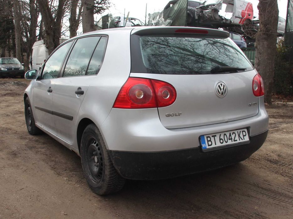 Volkswagen Golf V 1.9 TDI  105 Hp VW с регистрация