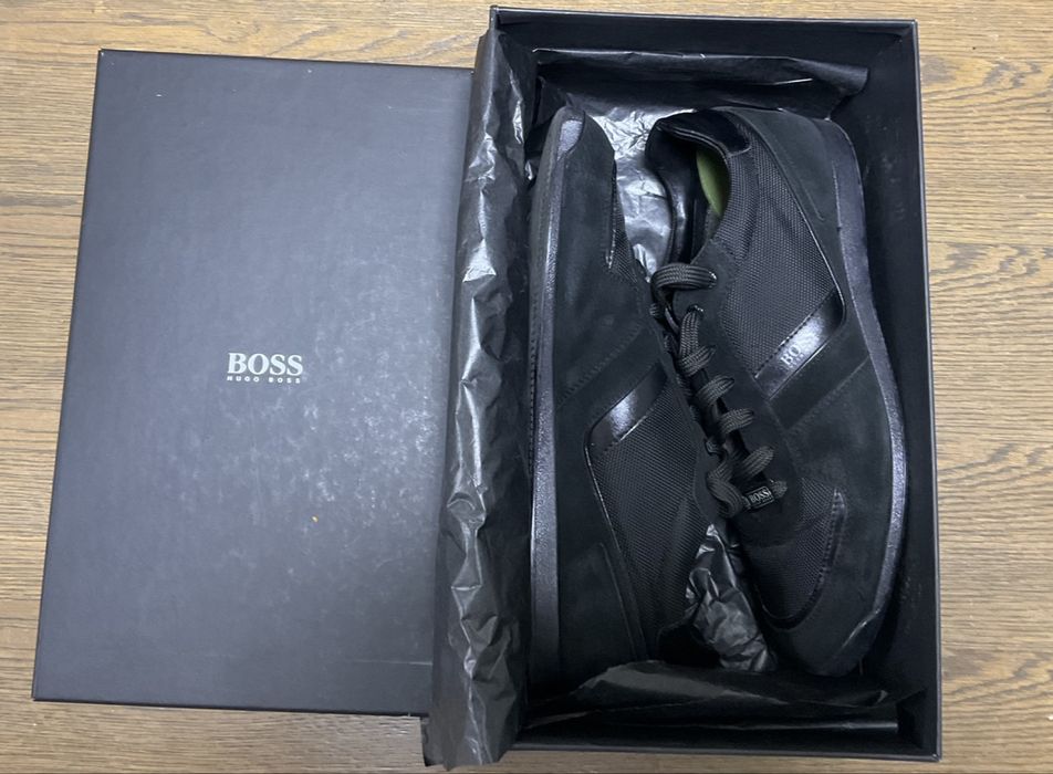 Сникърси BOSS 44