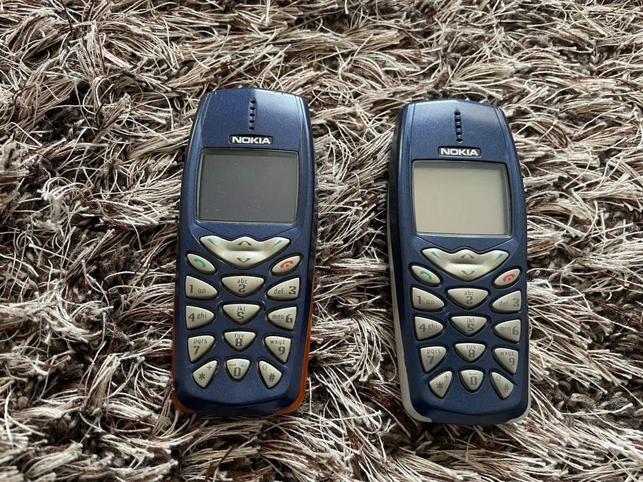 Nokia 3510 si 3510i functional, cu baterii noi!! De colectie!