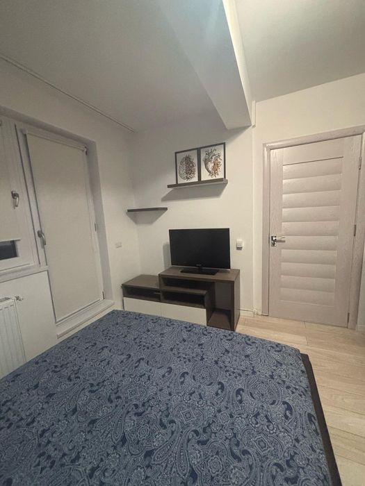 Apartament cu parcare în Apărătorii Patriei_de vânzare