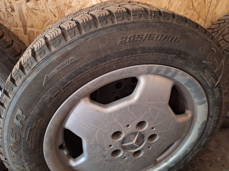 Продам зимние шины с диском