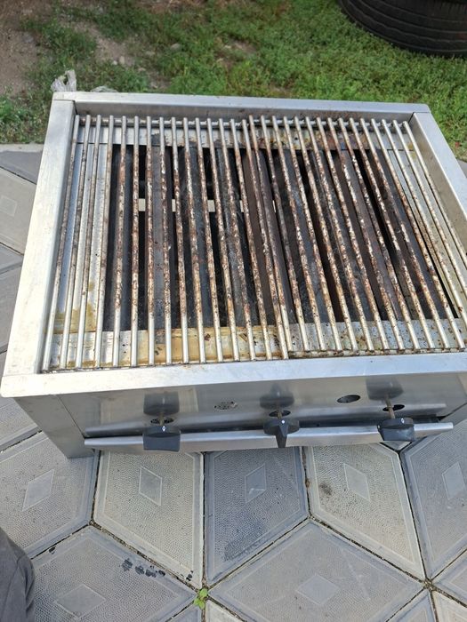 Vand Grătar Inox Gaz