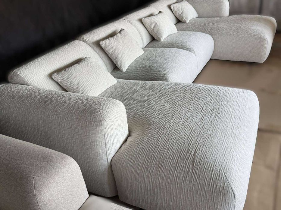 Премиум френски диван MYRA от кадифе - РАЗПРОДАЖБА