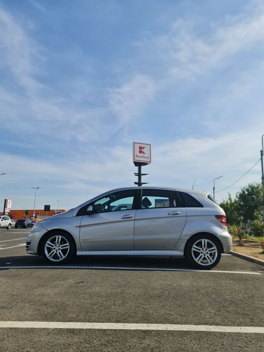 MERCEDES-BENZ B-Class 2010 — imagine 4