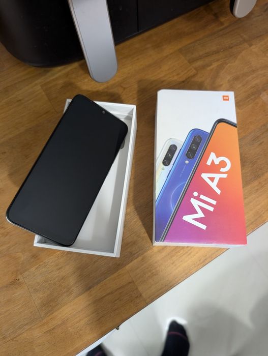 Xiaomi Mi A3 in stare foarte buna