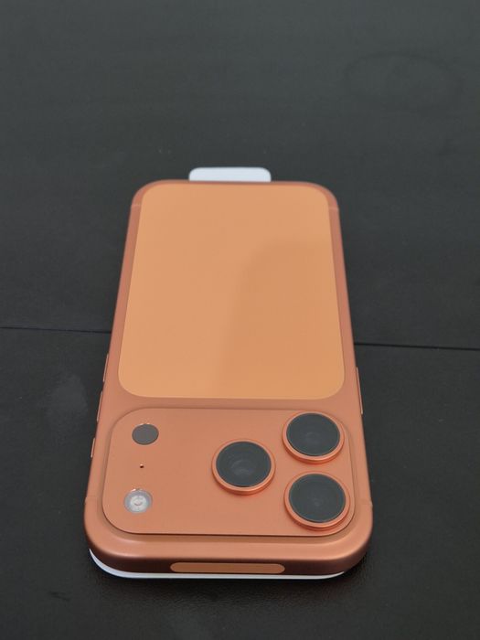 iPhone 17 Pro 512GB Cosmic Orange – Impecabil (Model UAE, Baterie Mare)