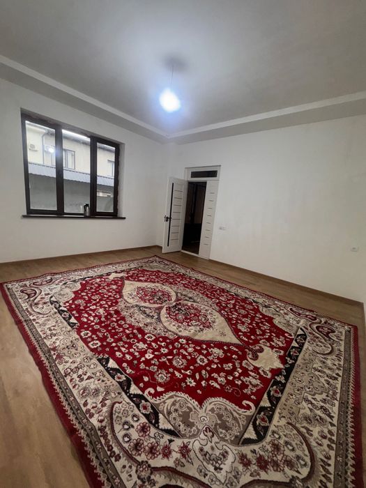 Kvartira yunusob qizlarga sheriklikka