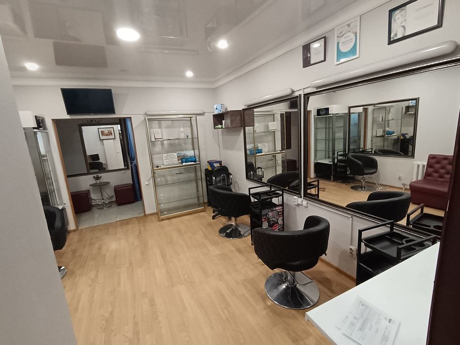 Продам оборудование для парикмахерской