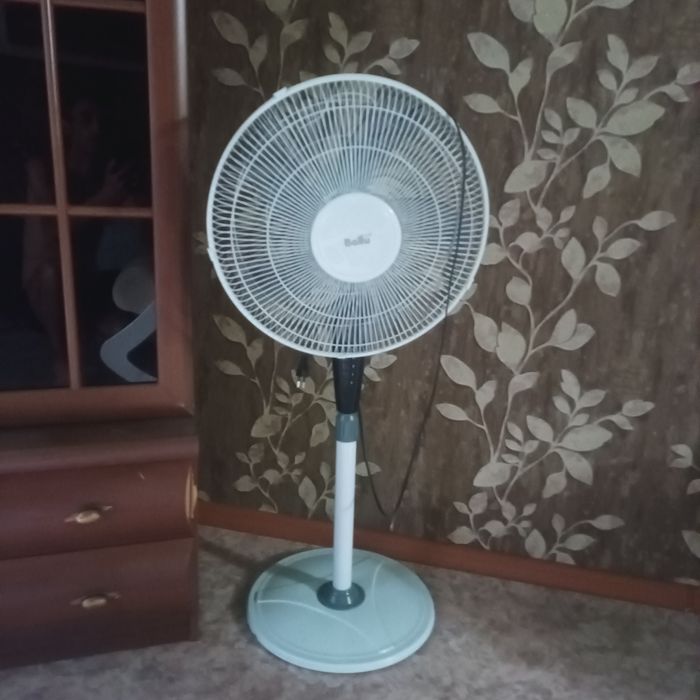 Продам вентилятор