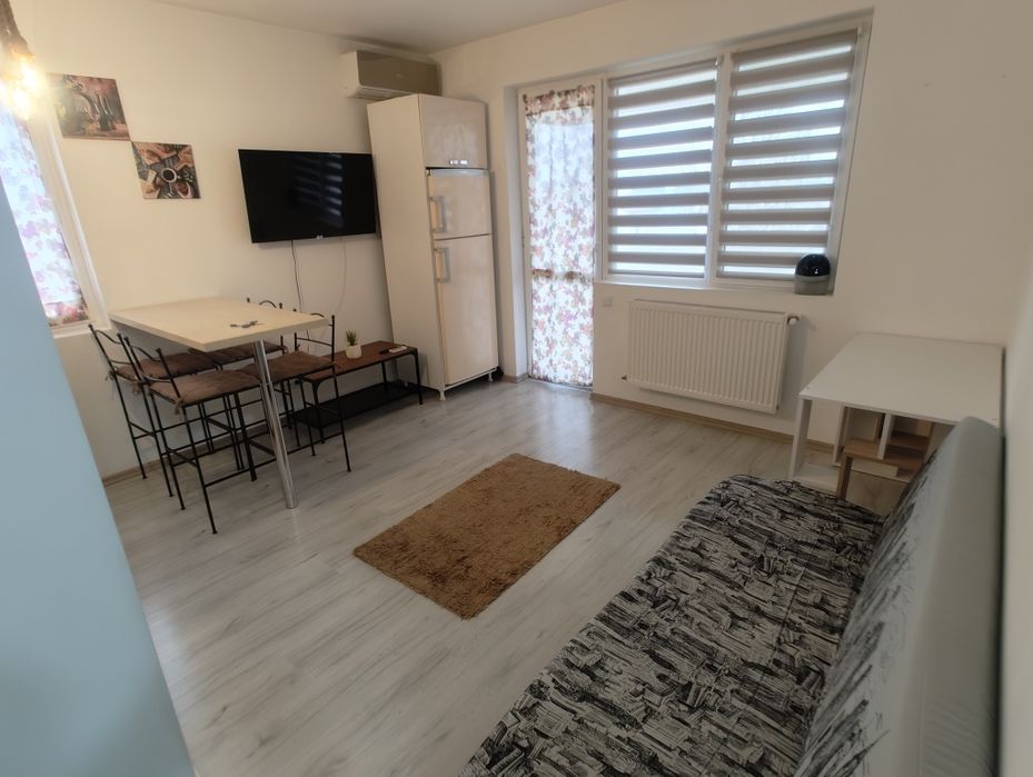 Închiriez apartament studio Dimitrie Leonida
