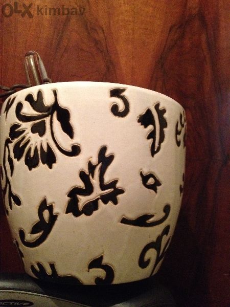 страхотни керамични саксии и кашпи