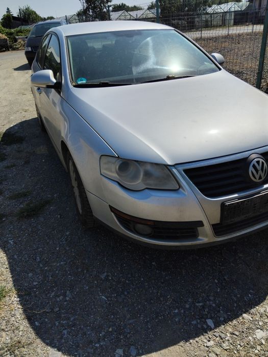 Vând bara fata passat b6.