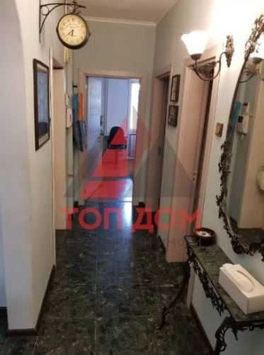 Дава се под наем Тристаен апартамент в Варна, Спортна зала - 120 кв.м за 700 € - Снимка #12