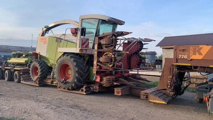 Vând sau dezmembrez