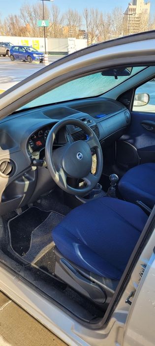 Autoturism Fiat Punto